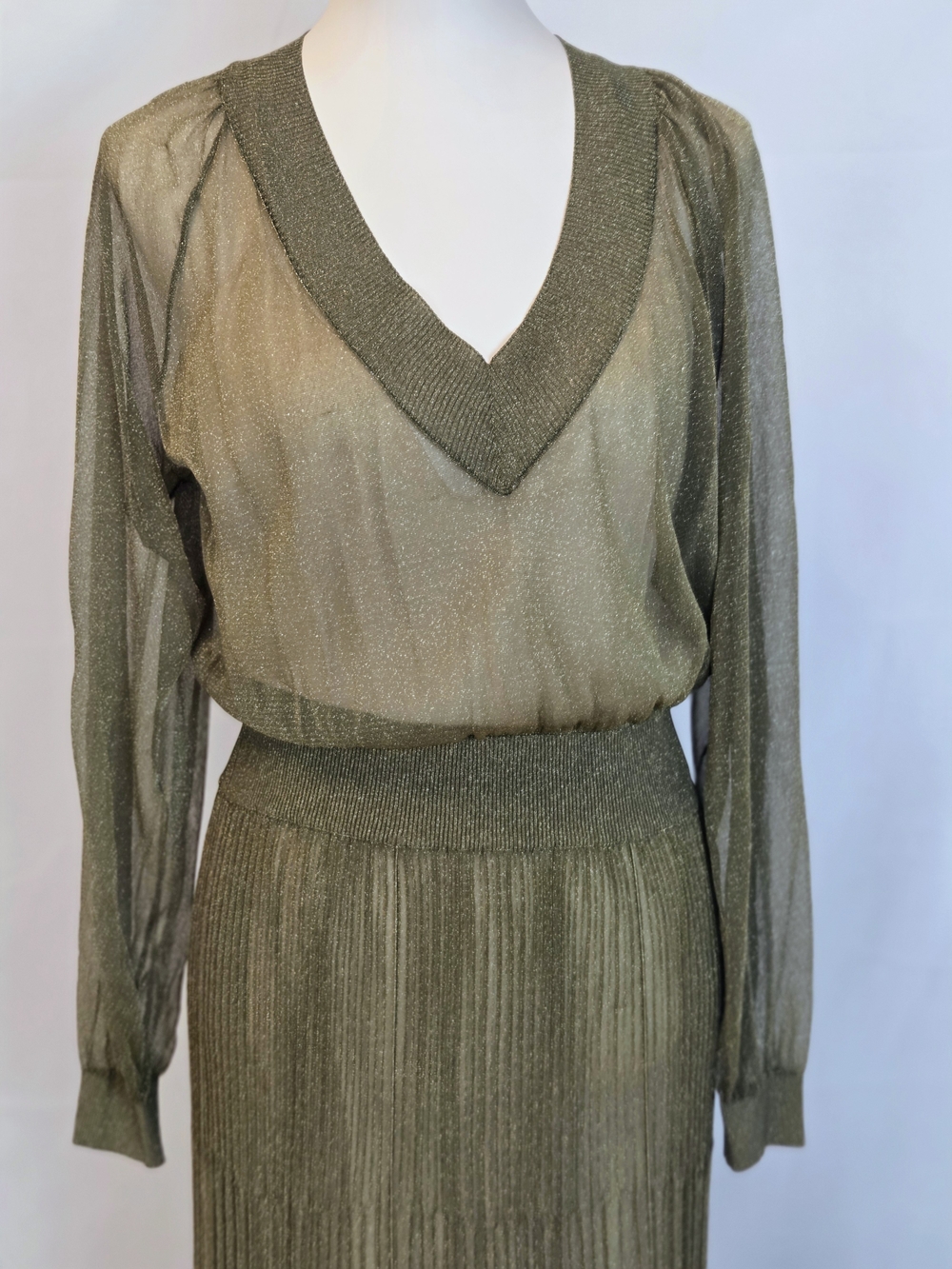 Missoni Olive Green Metallic Pleated Maxi Dress With Lurex Designer MSRP $4130 - Picture 8 of 16